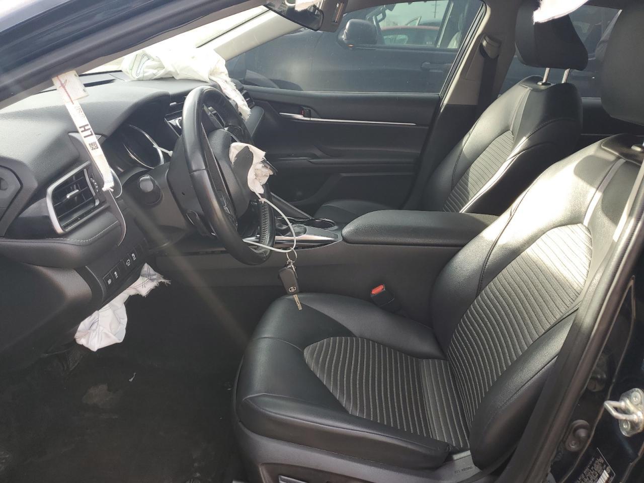 2020 TOYOTA CAMRY SE - Image 7