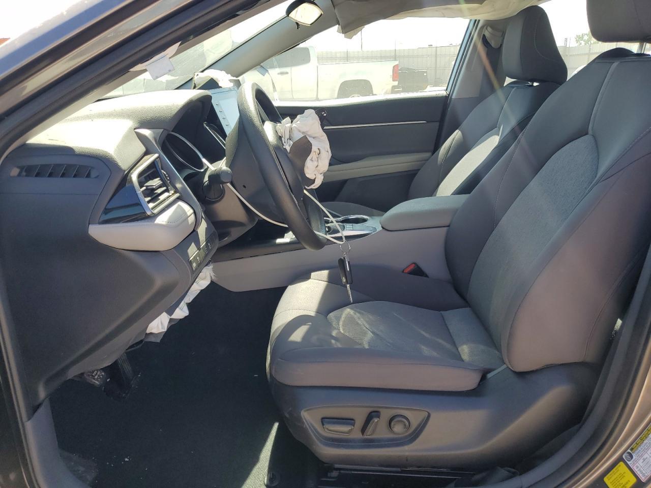 2023 TOYOTA CAMRY LE - Image 7