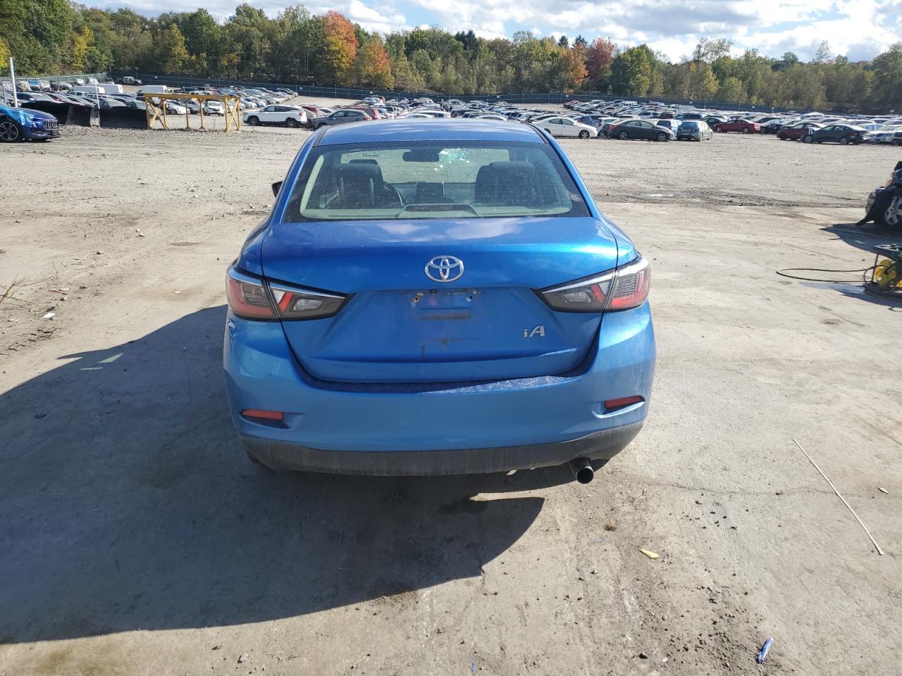 2017 TOYOTA YARIS IA - Image 6