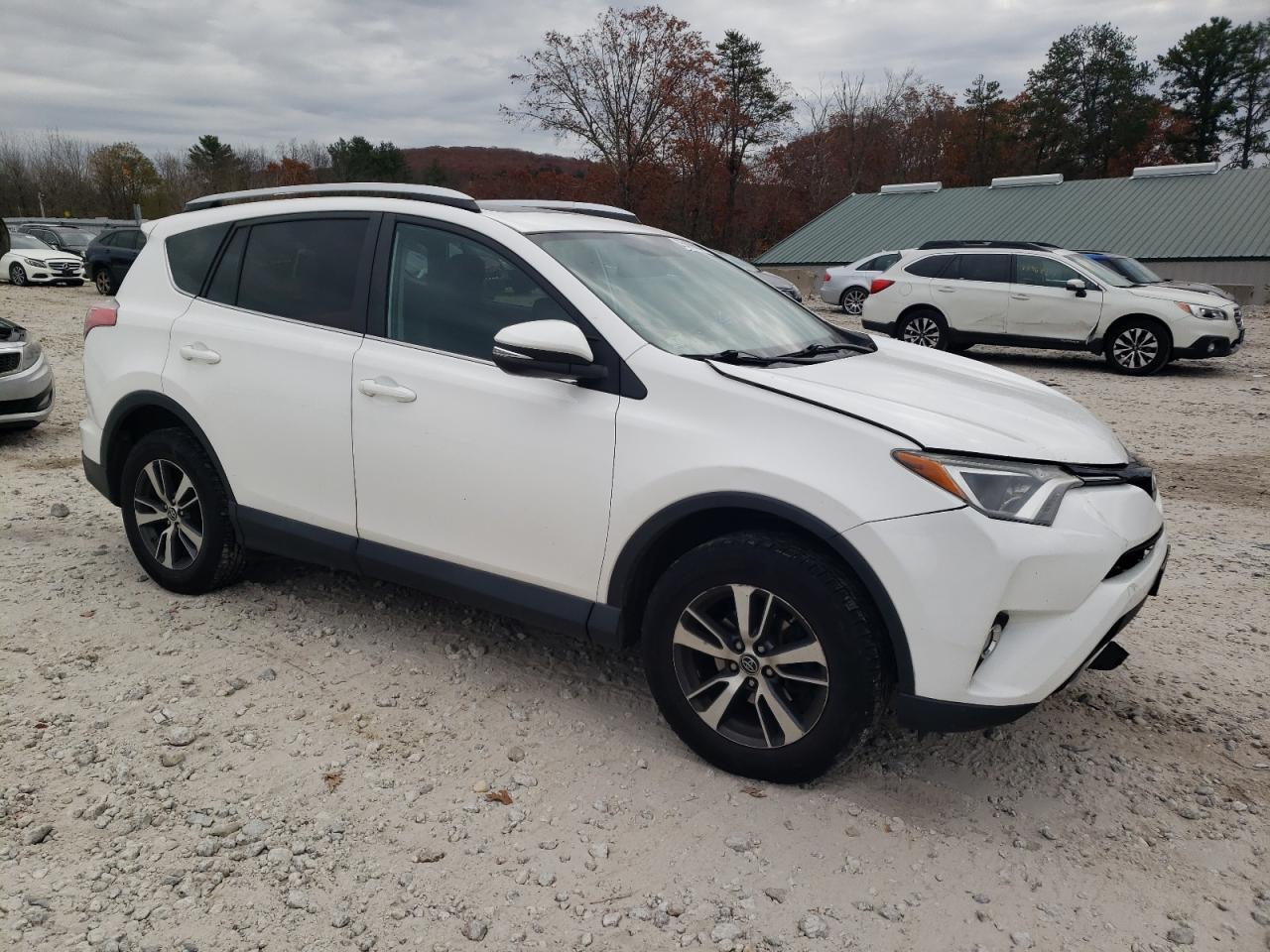 2016 TOYOTA RAV4 XLE - Фото 4