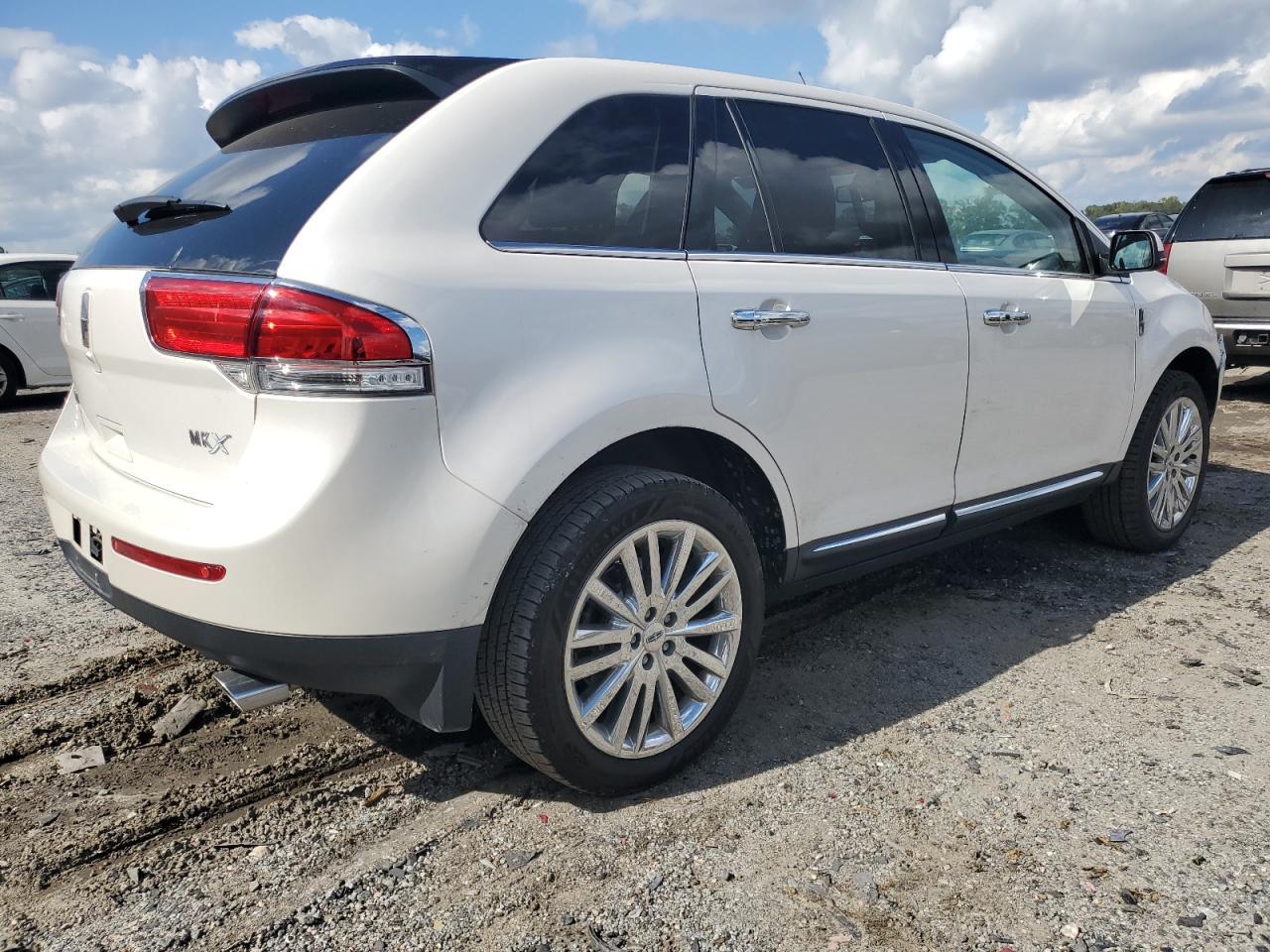 2013 LINCOLN MKX - Фото 3
