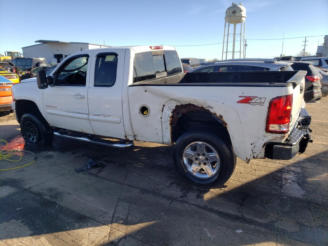 2011 GMC SIERRA K15 - Фото 2