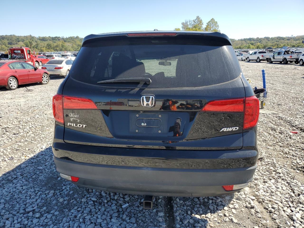 2017 HONDA PILOT EXL - Image 6
