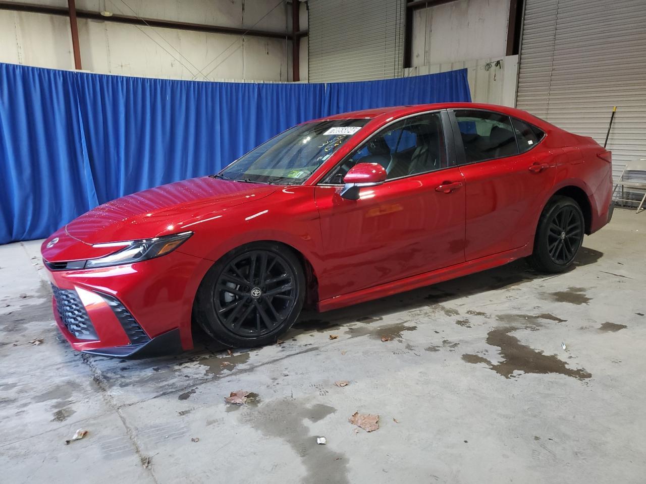 2025 TOYOTA CAMRY XSE