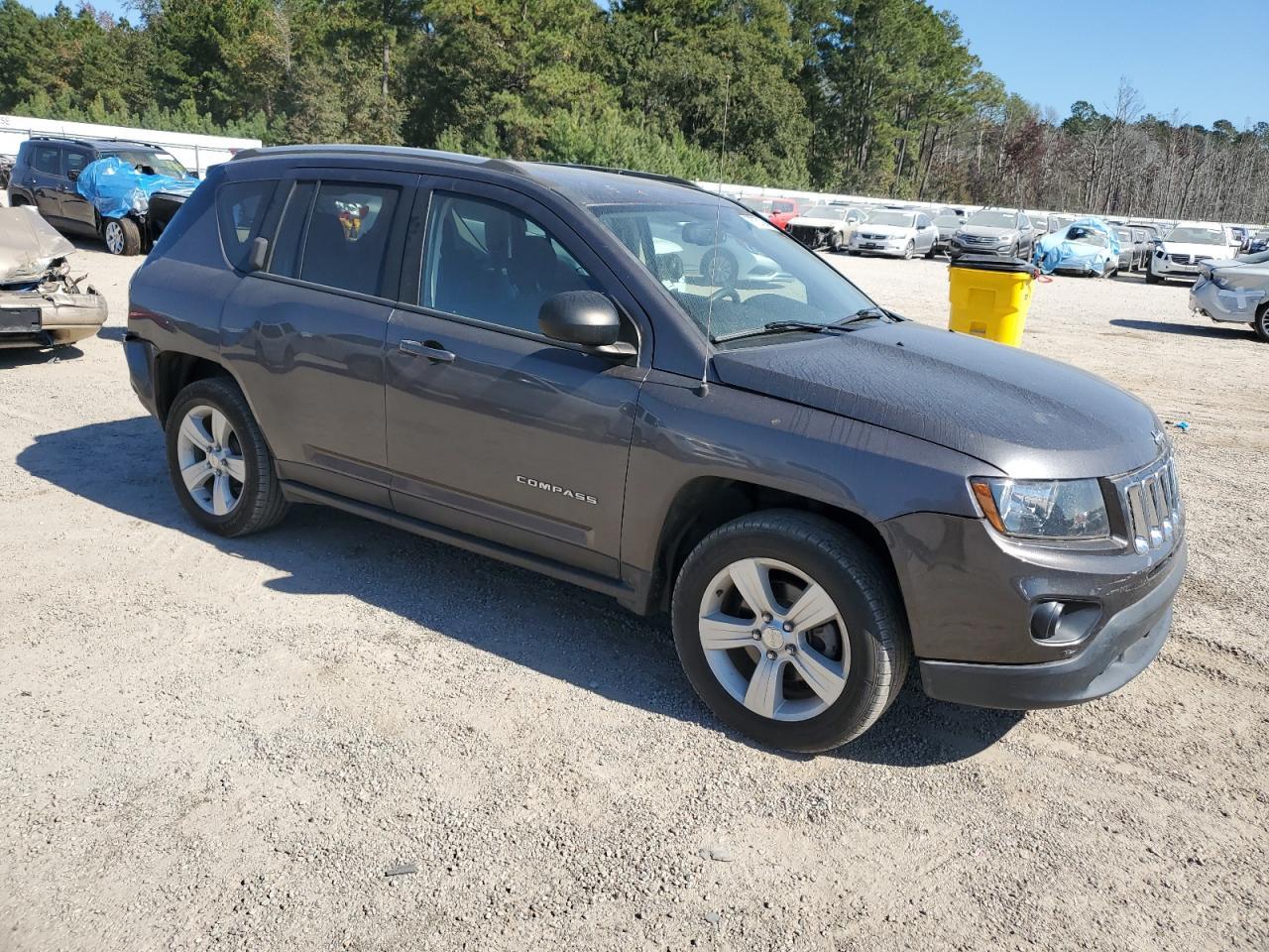 2017 JEEP COMPASS SP - Image 4