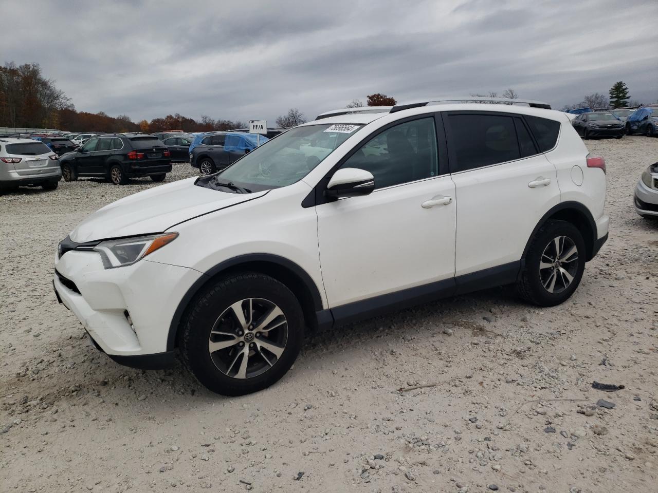 2016 TOYOTA RAV4 XLE