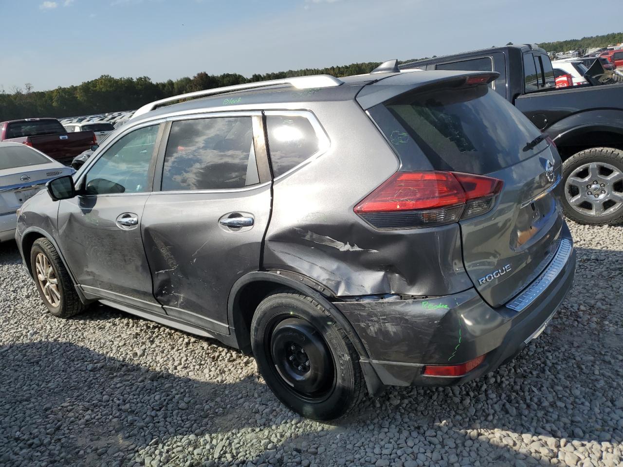 2017 NISSAN ROGUE S - Image 2