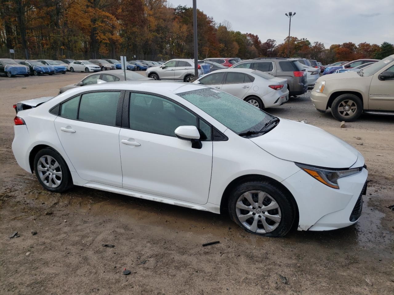2022 TOYOTA COROLLA LE - Image 4