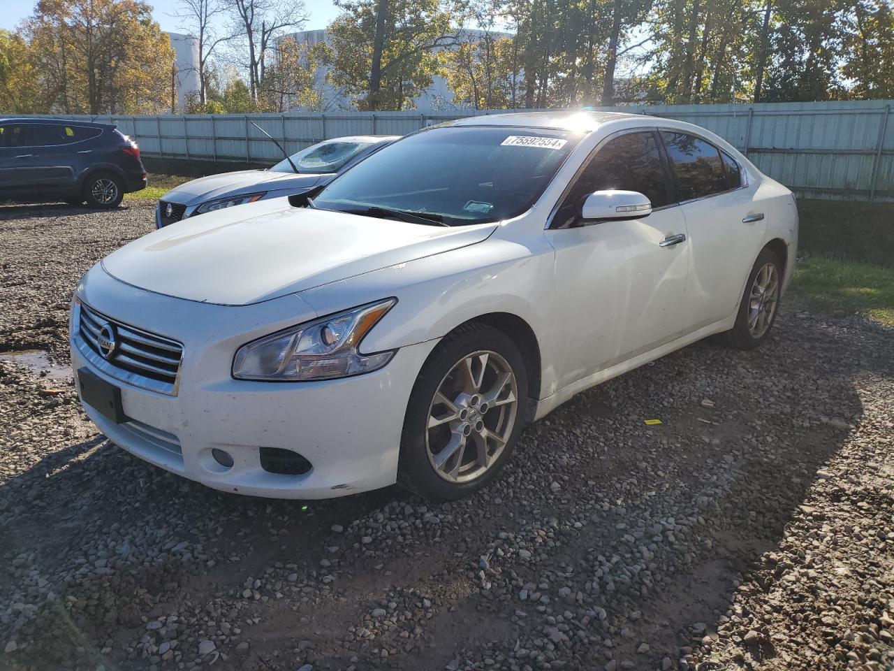 2014 NISSAN MAXIMA S