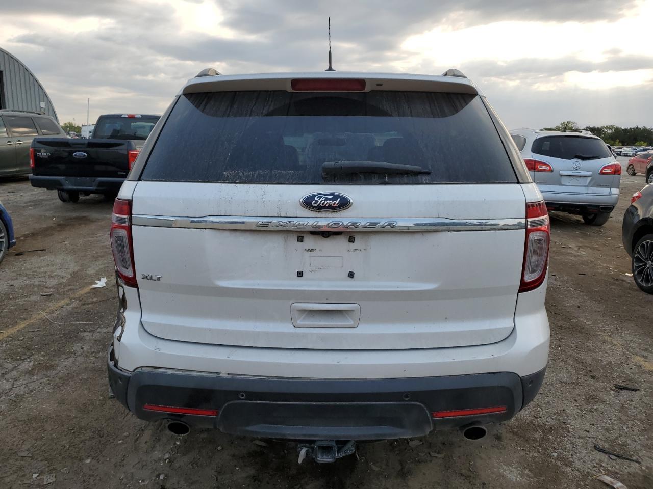 2013 FORD EXPLORER X - Фото 6