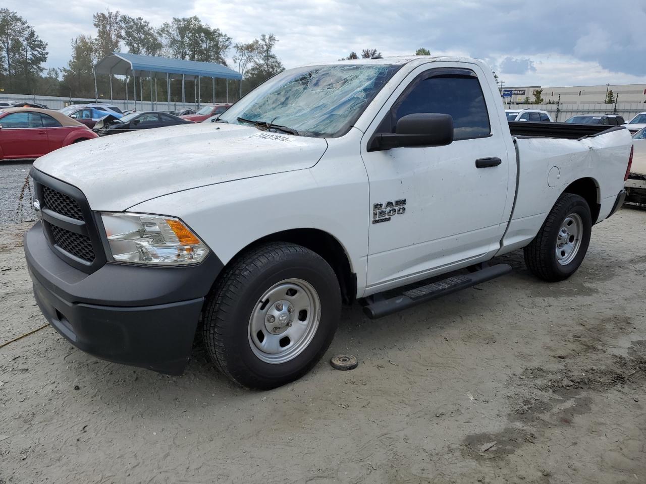 2019 RAM 1500 CLASS