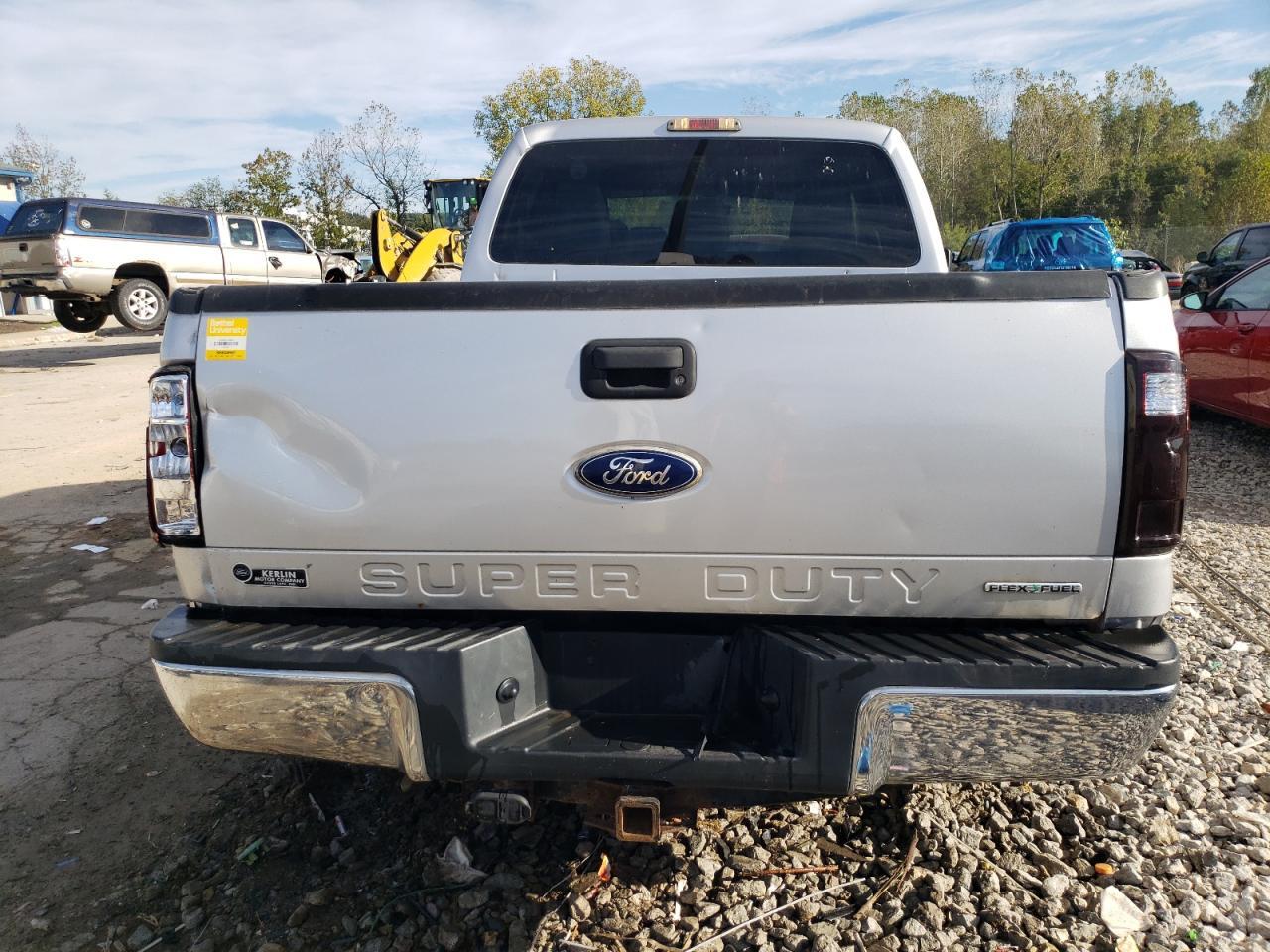 2012 FORD F250 SUPER - Image 6