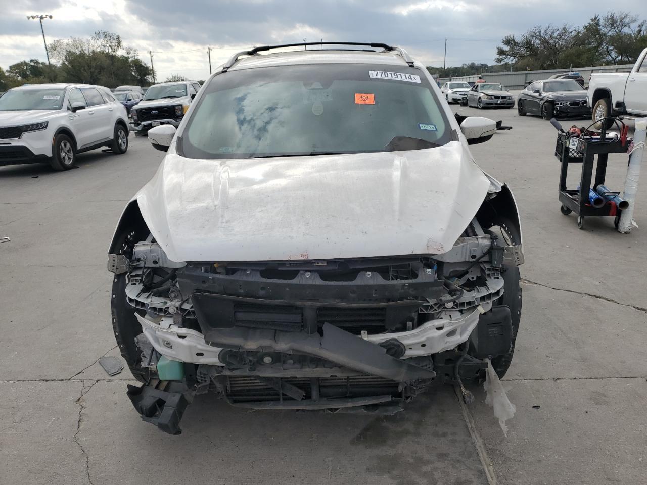 2017 FORD ESCAPE TIT - Image 5