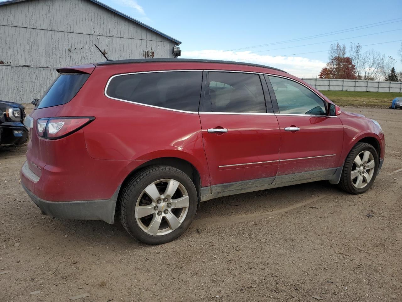 2014 CHEVROLET TRAVERSE L - Image 3