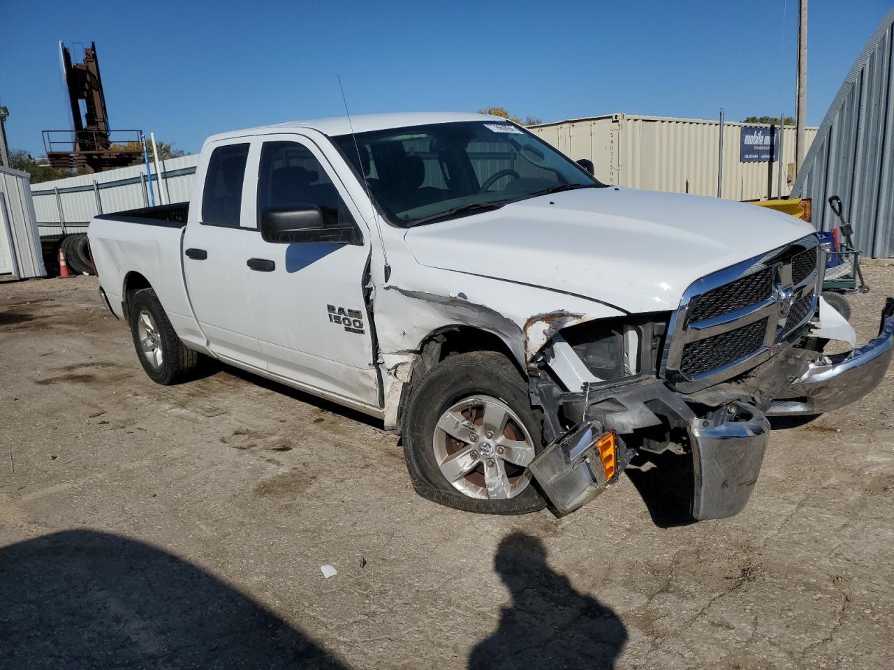 2019 RAM 1500 CLASS - Image 4