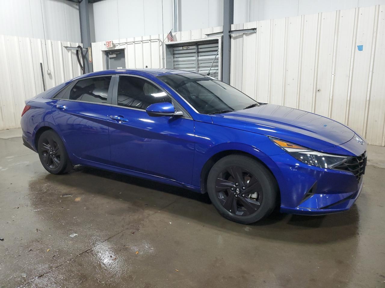 2022 HYUNDAI ELANTRA SE - Image 4