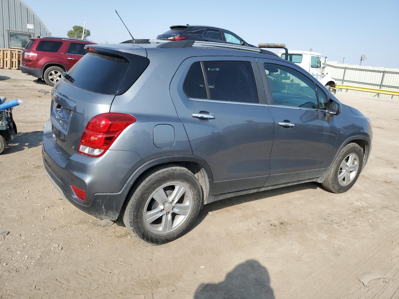 2019 CHEVROLET TRAX 1LT - Фото 3