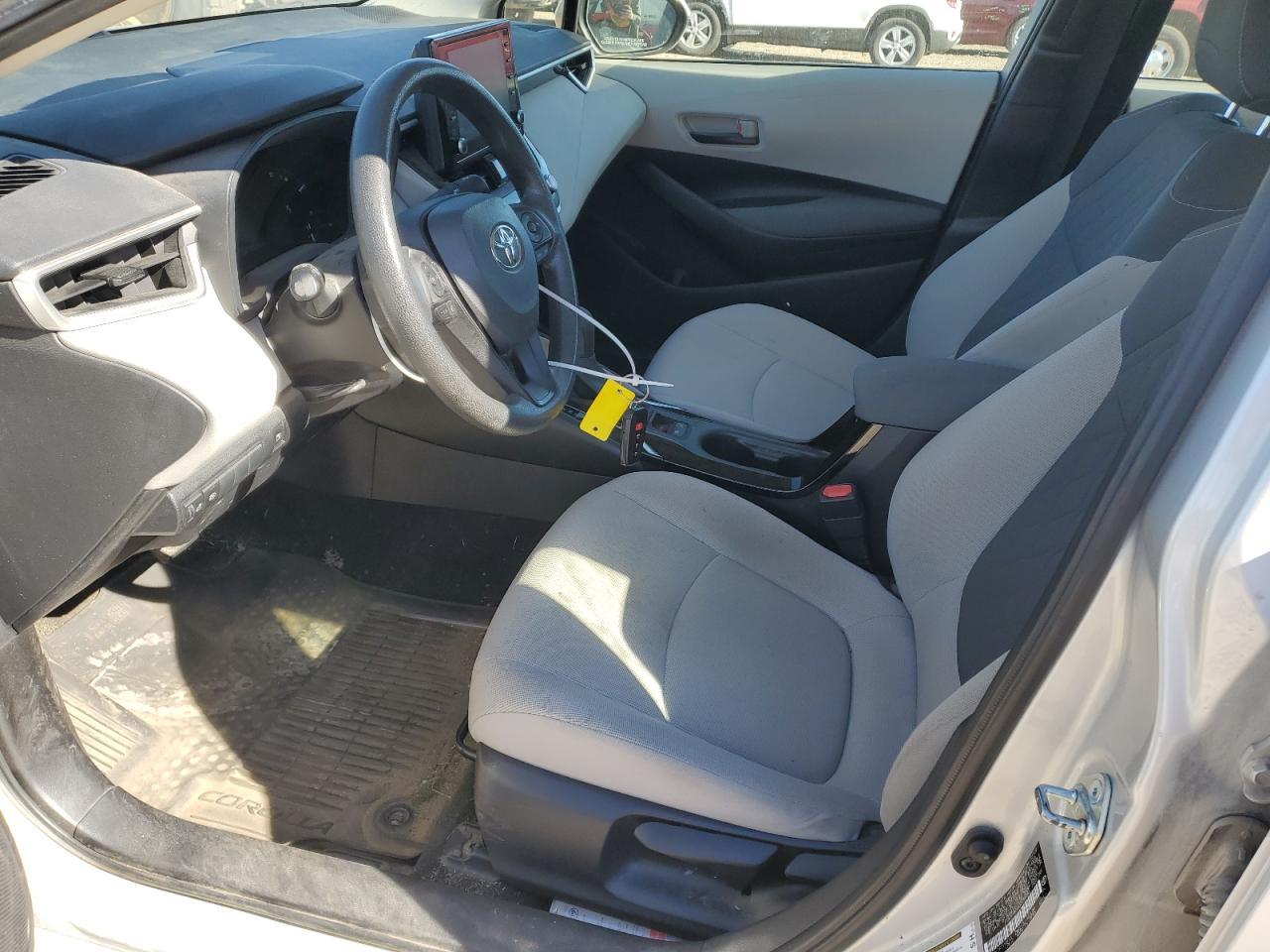 2022 TOYOTA COROLLA LE - Image 7