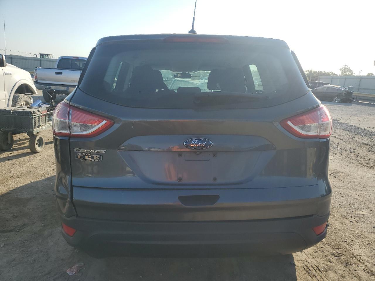 2015 FORD ESCAPE S - Image 6