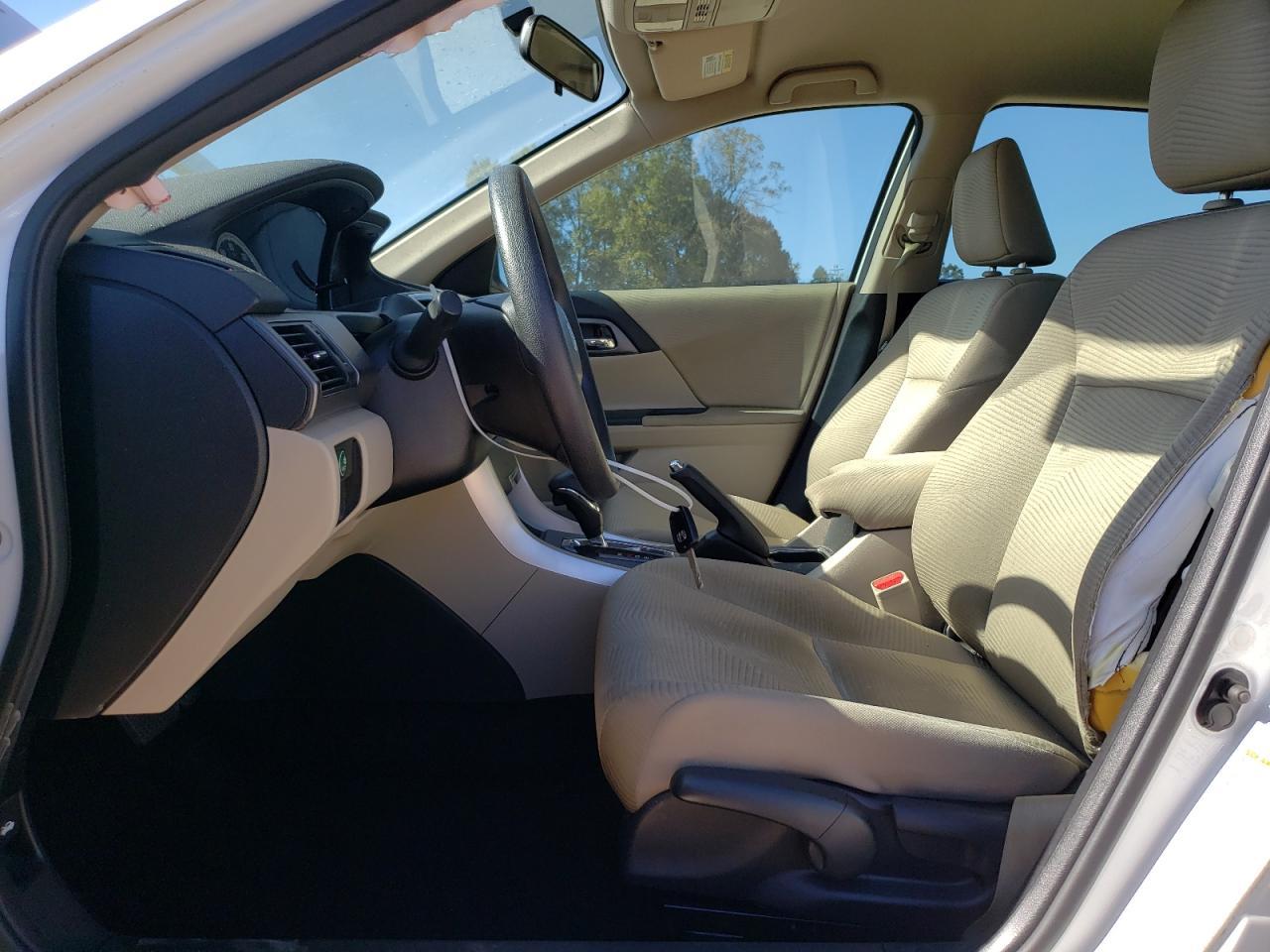 2014 HONDA ACCORD LX - Фото 7