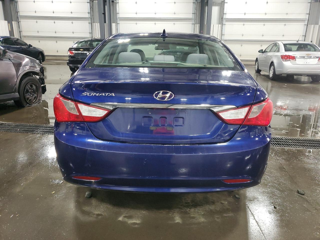 2011 HYUNDAI SONATA GLS - Фото 6