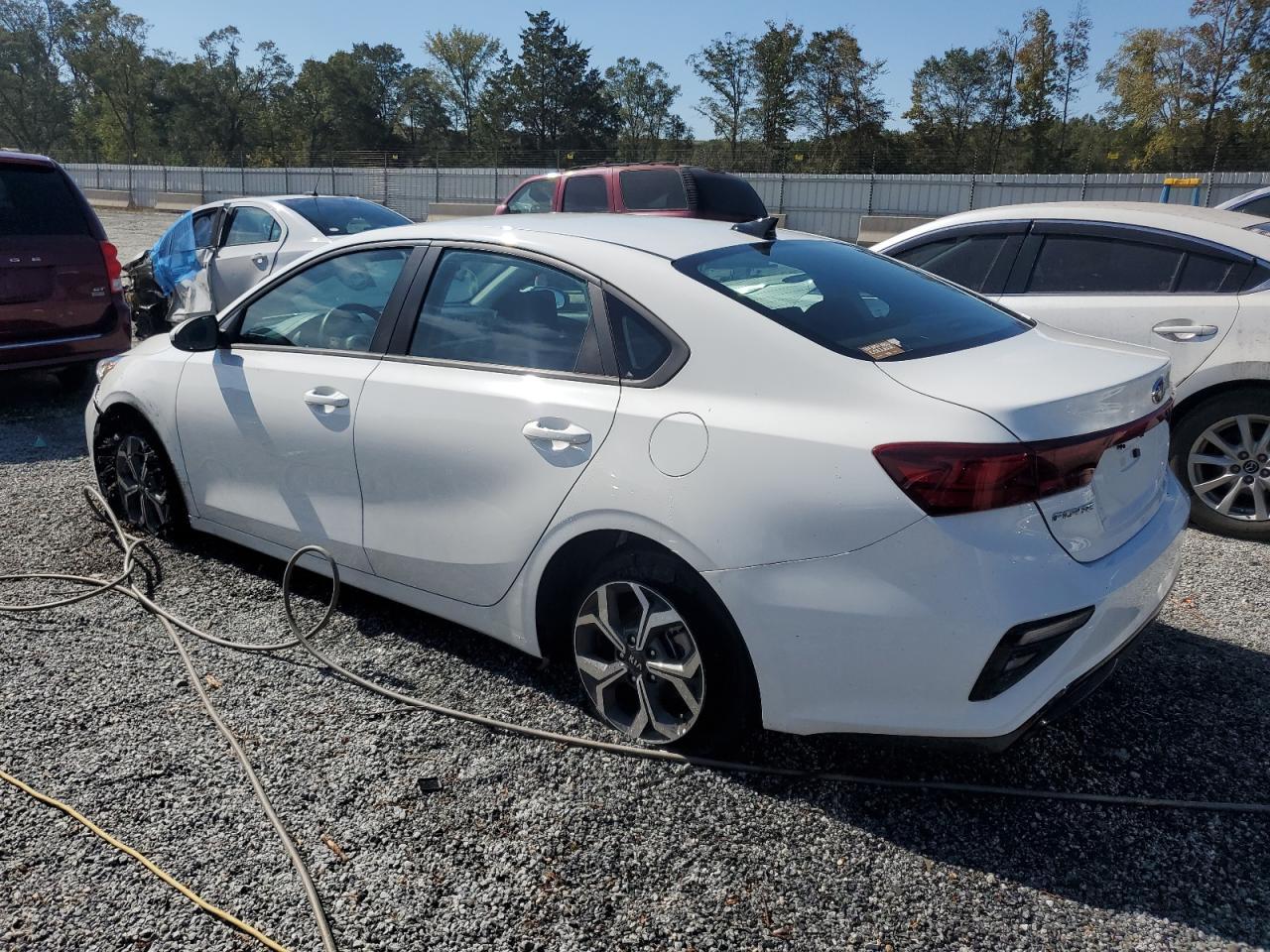 2021 KIA FORTE FE - Фото 2