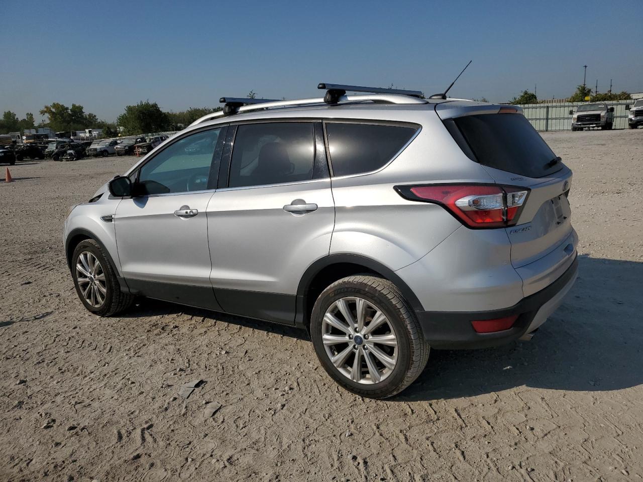 2017 FORD ESCAPE TIT - Image 2
