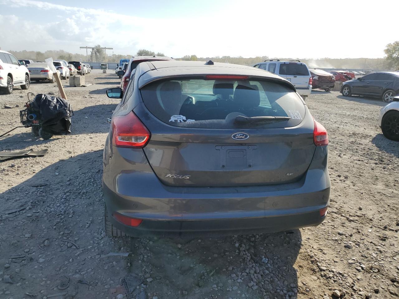 2016 FORD FOCUS SE - Фото 6