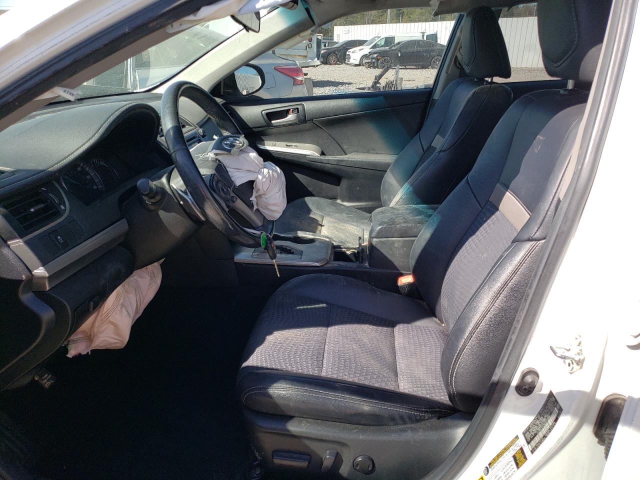 2014 TOYOTA CAMRY L - Фото 7