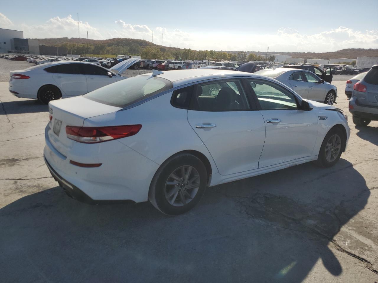 2020 KIA OPTIMA LX - Image 3
