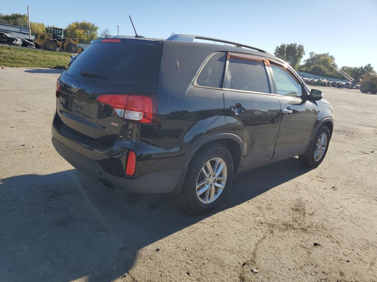 2015 KIA SORENTO LX - Image 3