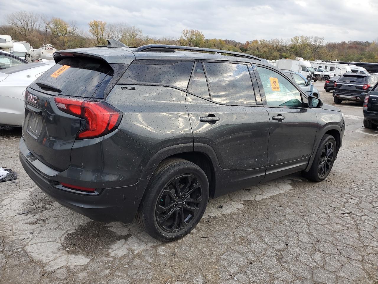 2021 GMC TERRAIN SL - Фото 3