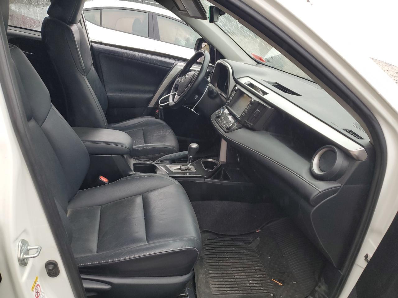 2017 TOYOTA RAV4 HV LI - Image 7