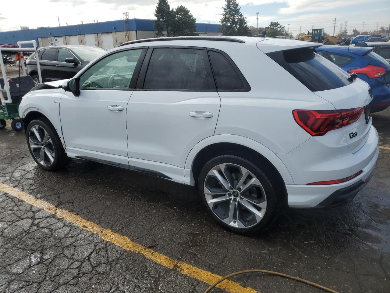2022 AUDI Q3 PREMIUM - Image 2