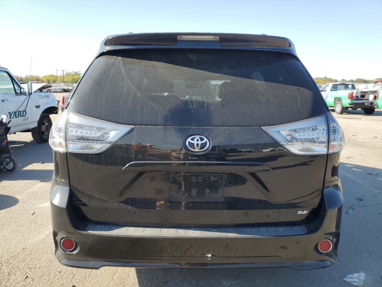 2015 TOYOTA SIENNA SPO - Фото 6
