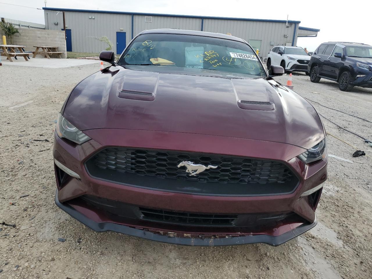 2018 FORD MUSTANG - Image 5