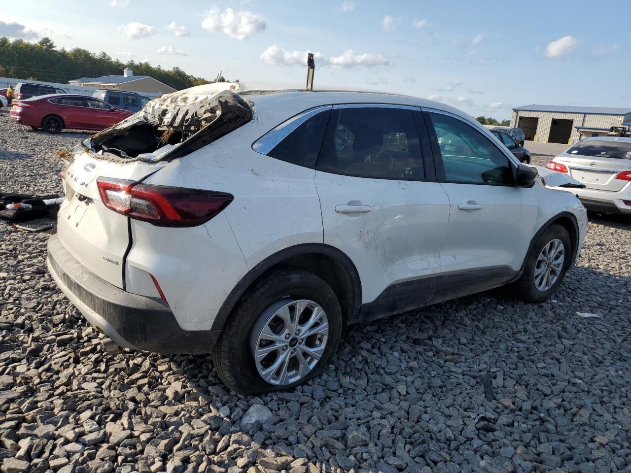 2023 FORD ESCAPE ACT - Image 3