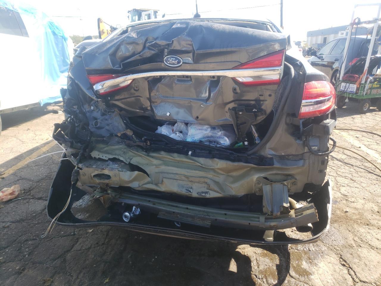 2017 FORD FUSION SE - Фото 6