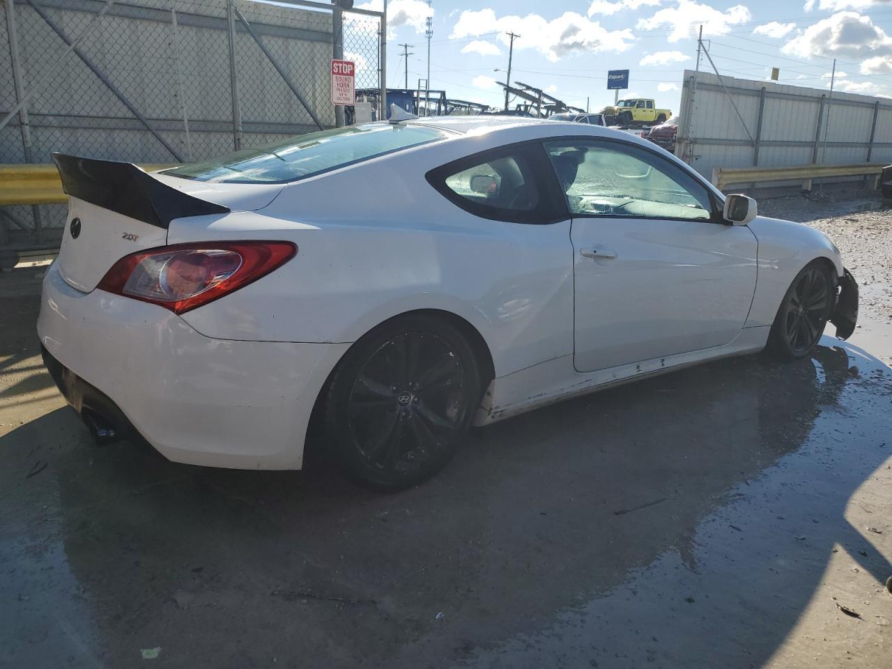 2011 HYUNDAI GENESIS CO - Фото 3
