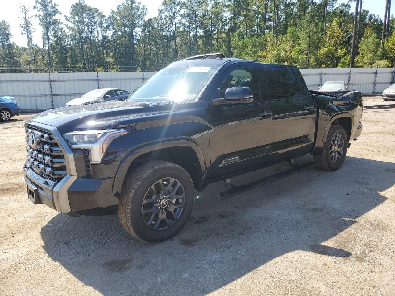 2023 TOYOTA TUNDRA CRE