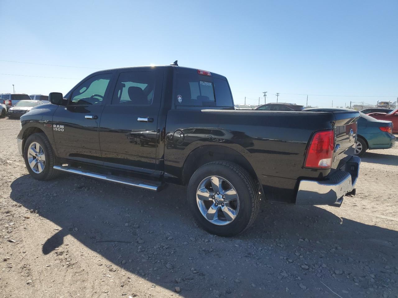 2015 RAM 1500 SLT - Image 2