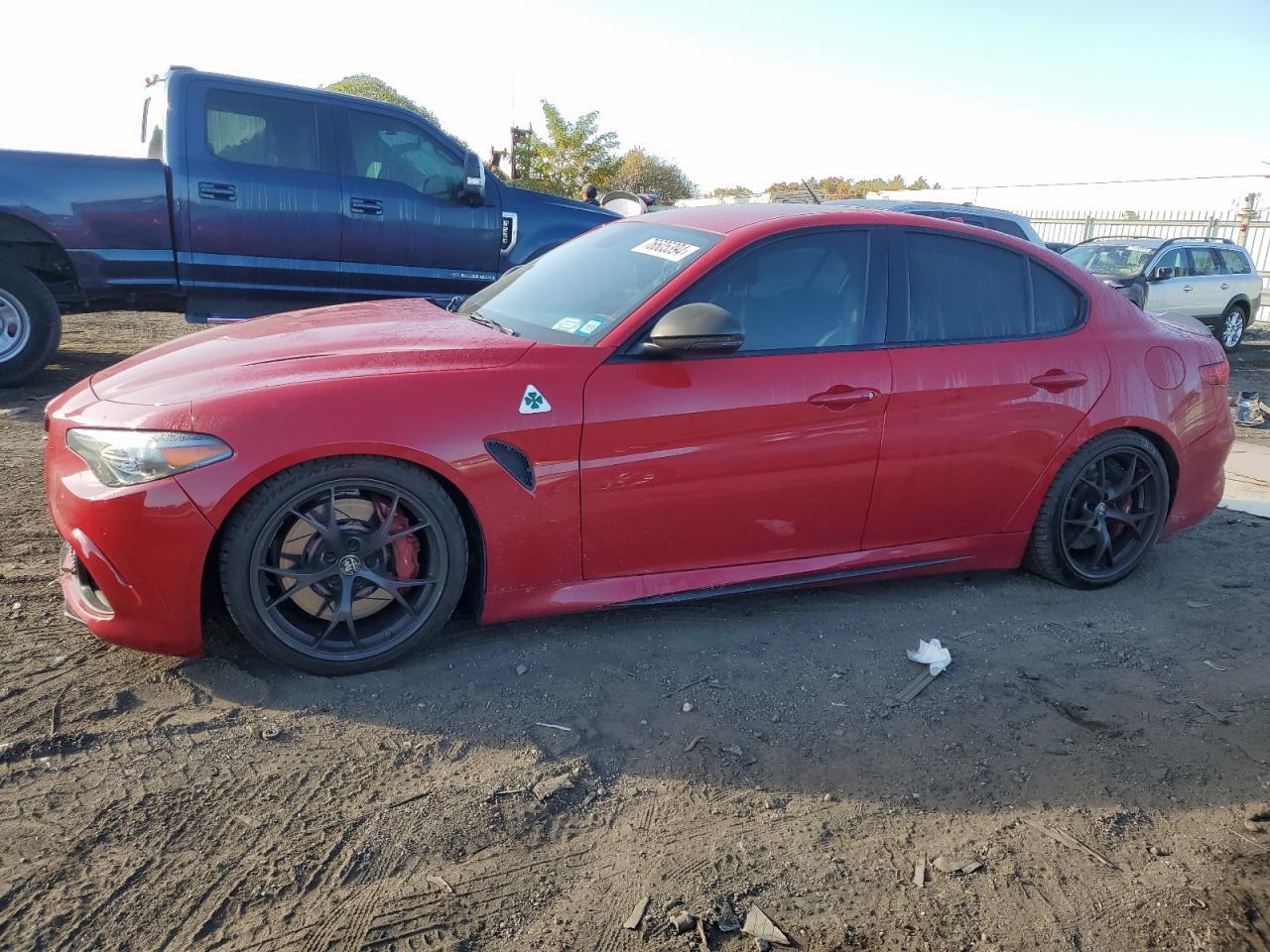 2017 ALFA ROMEO GIULIA QUA
