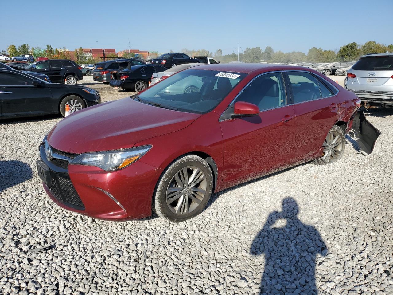 2016 TOYOTA CAMRY LE