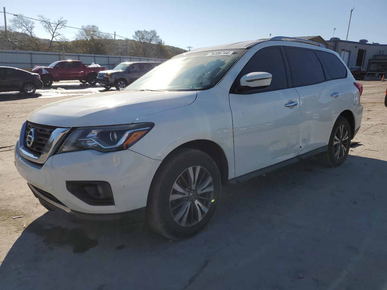 2017 NISSAN PATHFINDER