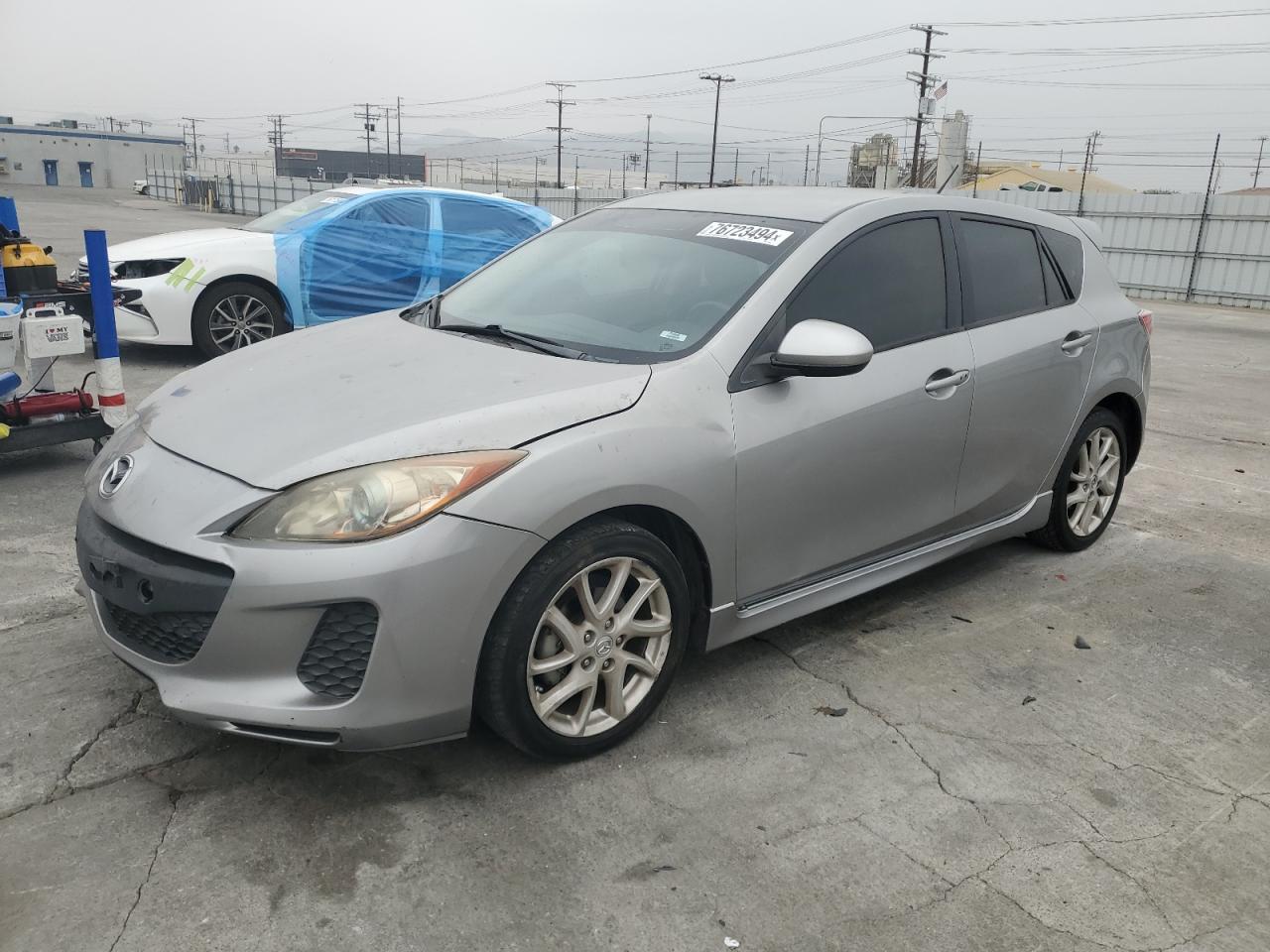 2013 MAZDA 3 I