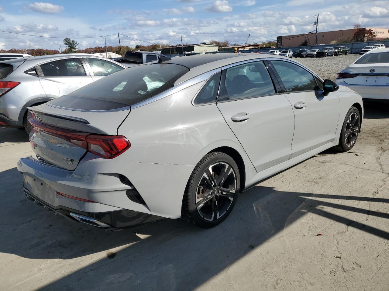 2021 KIA K5 GT LINE - Image 3