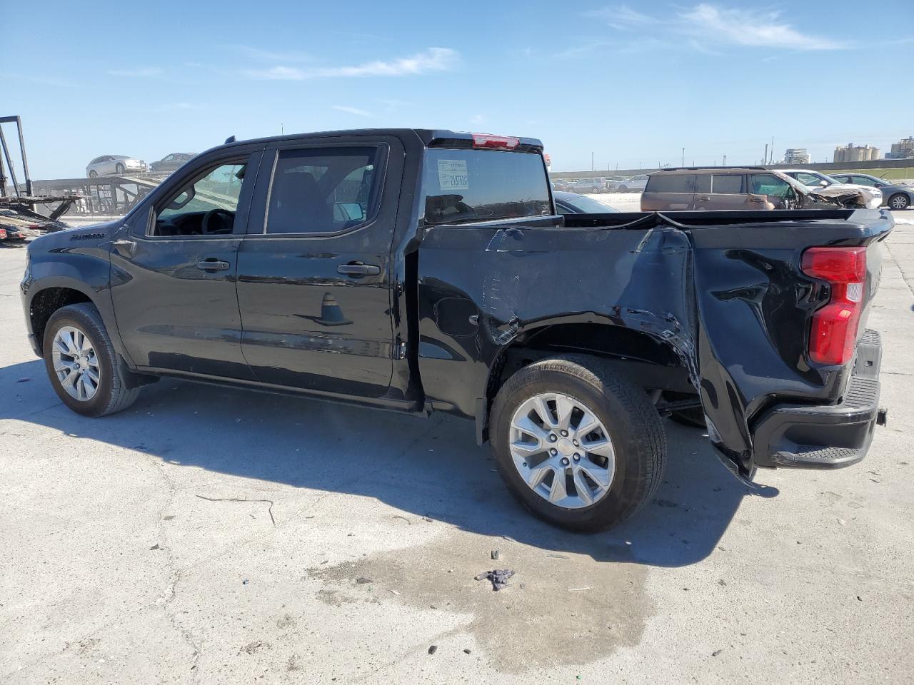 2024 CHEVROLET SILVERADO - Image 2