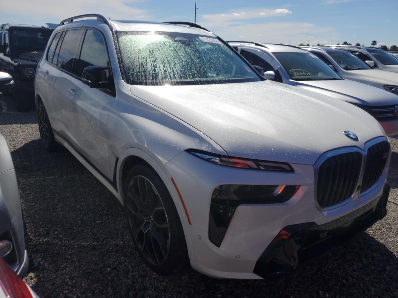 2023 BMW X7 M60I - Image 4