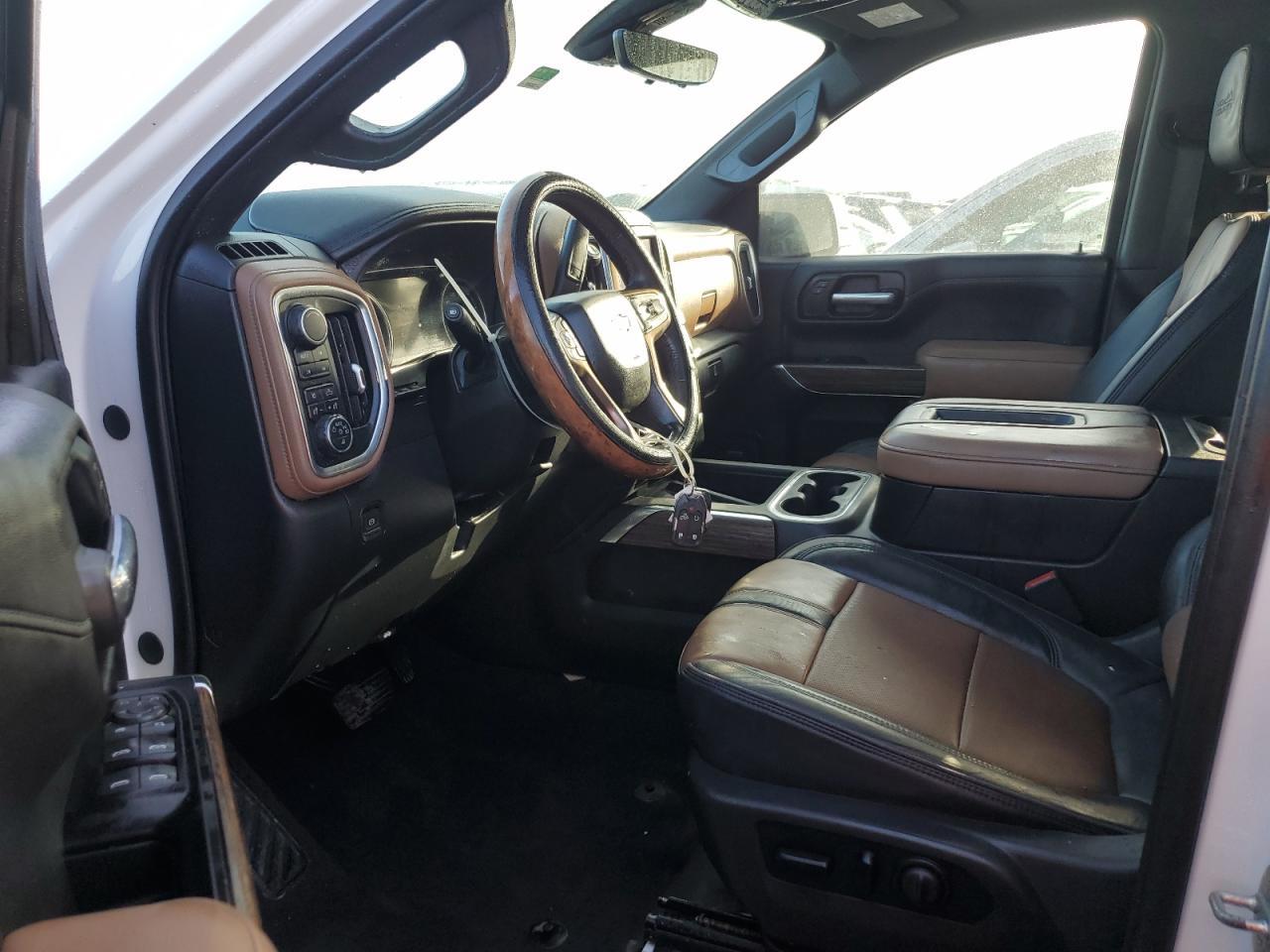 2019 CHEVROLET SILVERADO - Фото 7