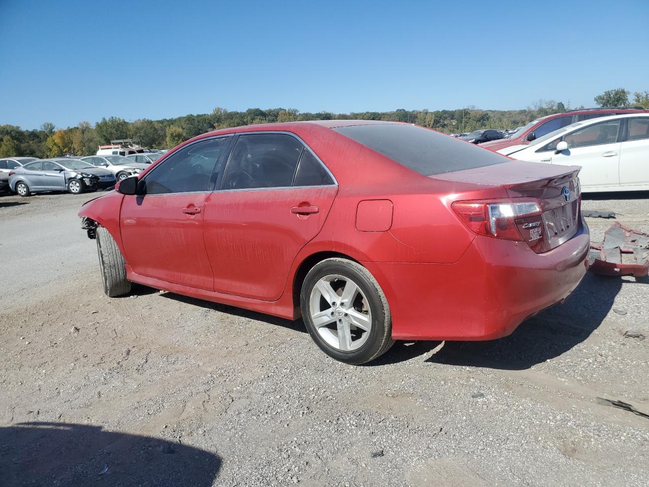 2013 TOYOTA CAMRY L - Image 2